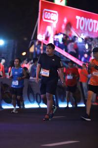 BIB: 2122, 0909
                            <button type="button" onclick="openModal(20728804)" class="btn btn-primary btn-sm float-right btn-popup" data-toggle="modal" data-target=".modal-high-quality">
                        <i class="fas fa-shopping-cart"></i> Add to Cart
                    </button>
                                            <button type="button" onclick="isThisMe(20728804, true)" class="btn btn-success btn-sm float-right btn-popup btn-isme hidden" data-toggle="tooltip" data-placement="bottom" title="นี่คือรูปของคุณใช่ไหม คลิกที่นี่เพื่อเอาเข้าอัลบั้ม">
                        <i class="fas fa-plus"></i> Add to album
                    </button>
                    <button type="button" onclick="isThisMe(20728804, false)" class="btn btn-warning btn-sm float-right btn-popup btn-isnotme hidden">
                        <i class="fas fa-ban"></i> Remove from album
                    </button>